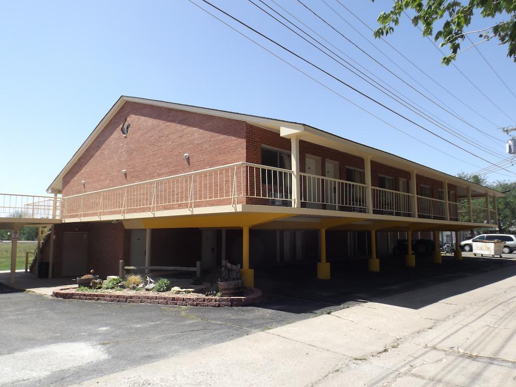 Chisholm Trail Inn Wellington Exterior foto